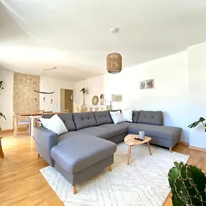 Apartment Butler Boho Boutique Netflix, Füssen